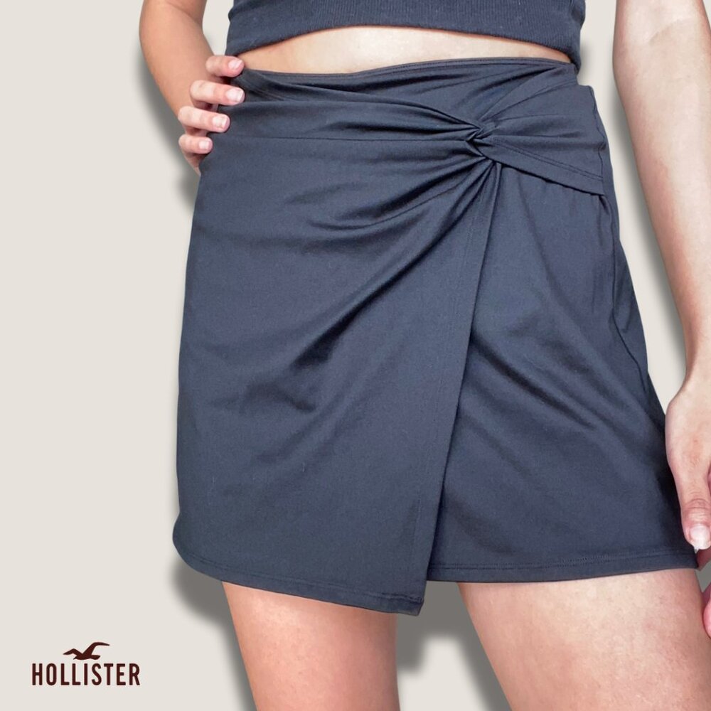 Gilly Hicks Active Skirt